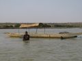 01 pecheurs sur le fleuve Niger